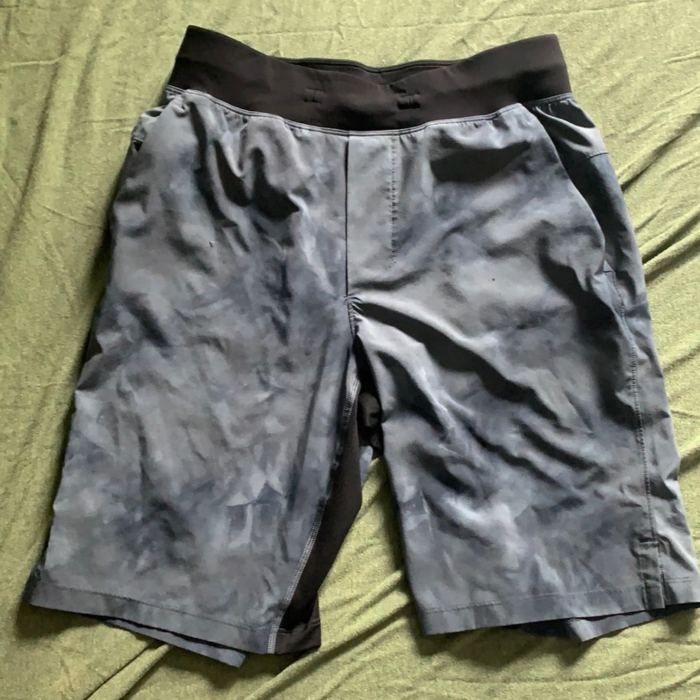 Lululemon Small Mens Shorts